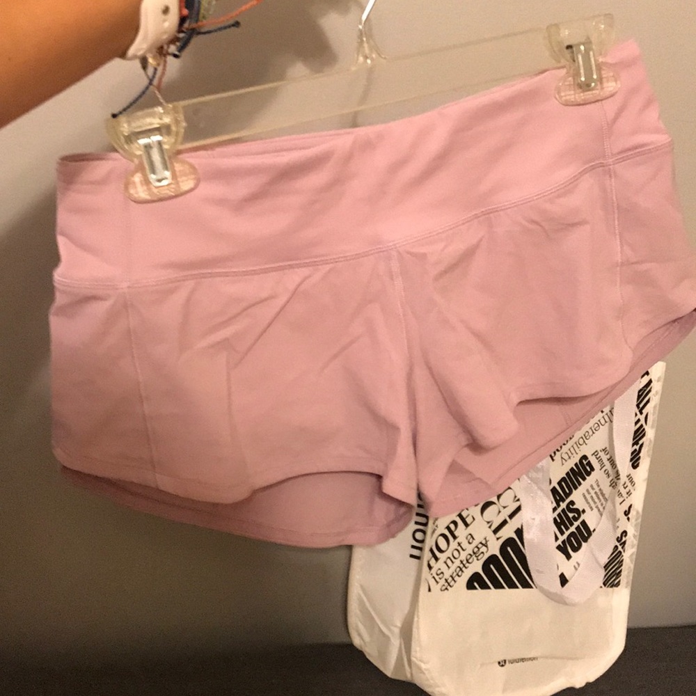 Lululemon Speed up short